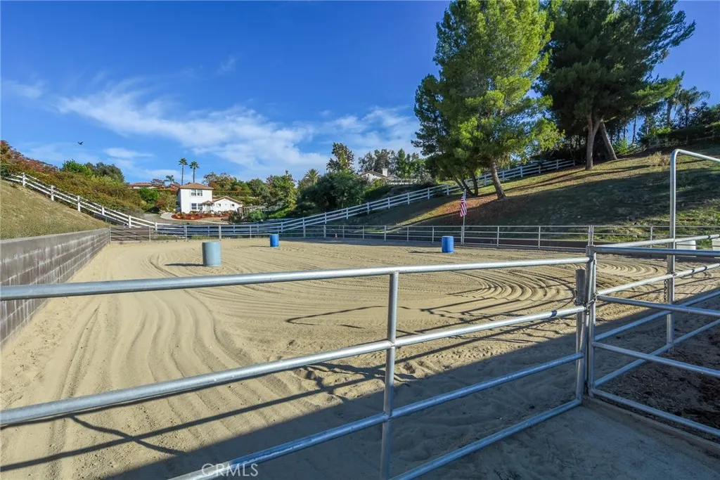 31150 Mariposa, Temecula, California 92592 home-pic-43